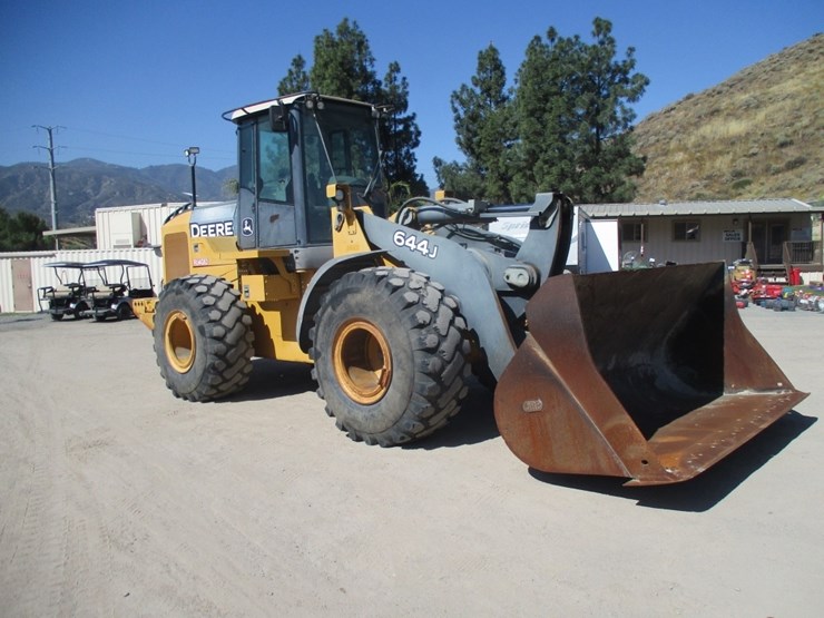 2007-deere-644j-image-1