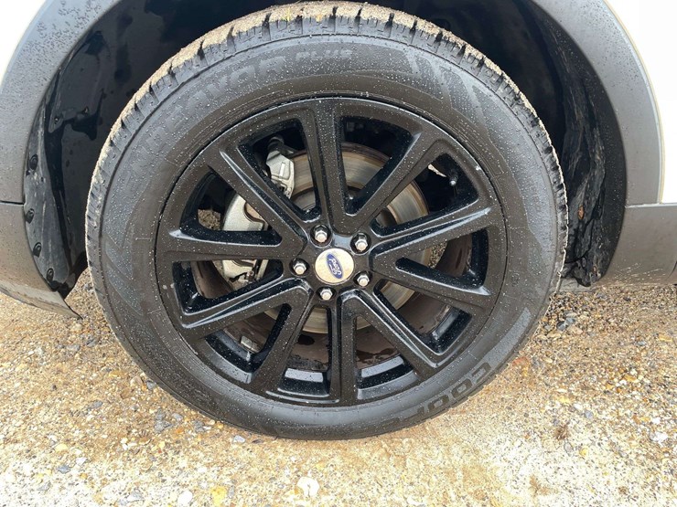 2017-ford-explorer-limited-image-19