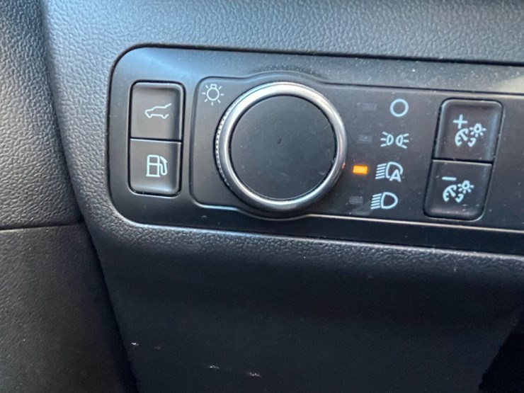 2021-ford-escape-image-45