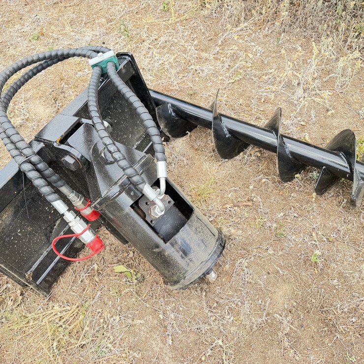 #616 • 8" Hydraulic Slip Auger for Mini Skid Steer