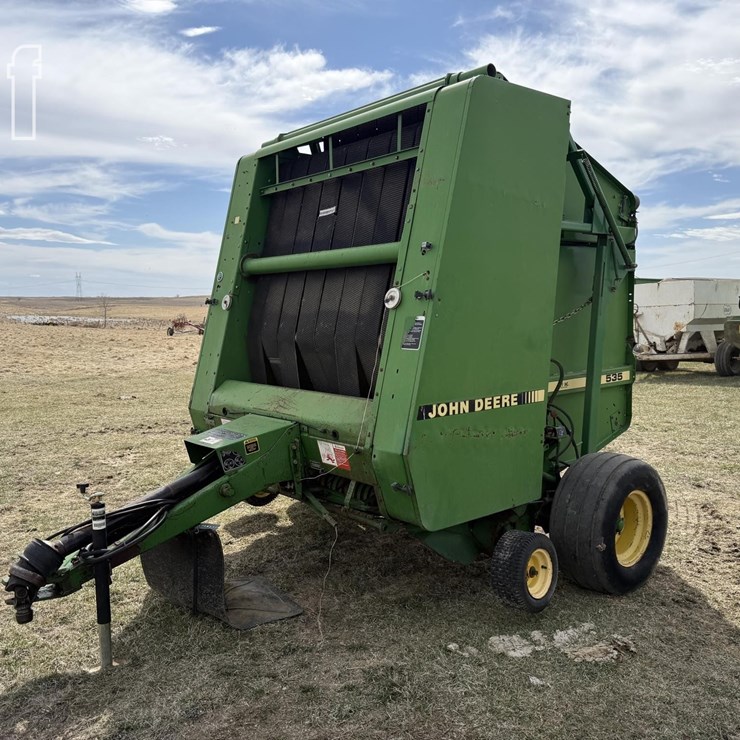 JOHN DEERE 535