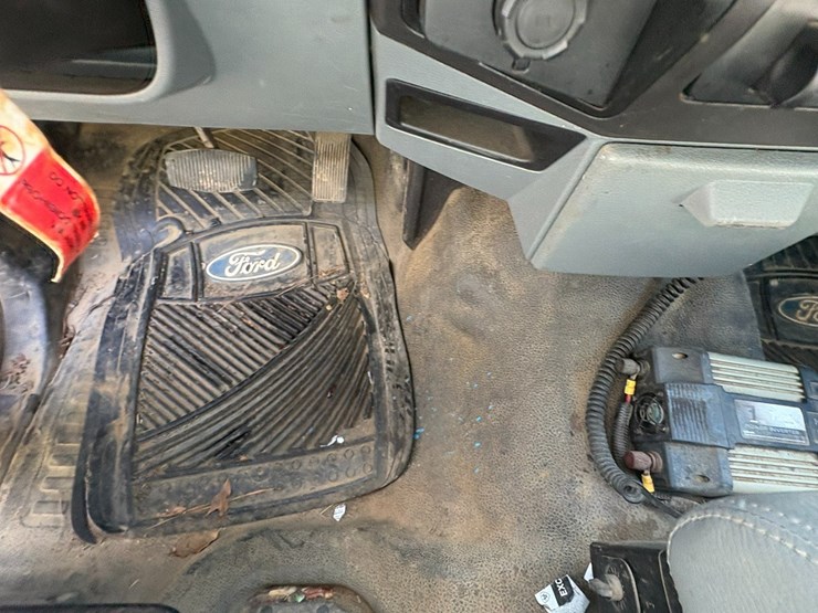 2012-ford-f350-image-68