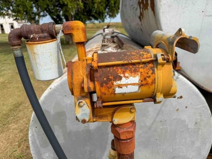 1000-gallon-fuel-tank-image-3