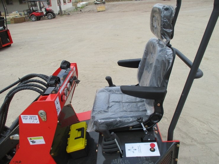 2026-sdlanch-ssl580-crawler-ride-on-skid-steer,-image-5