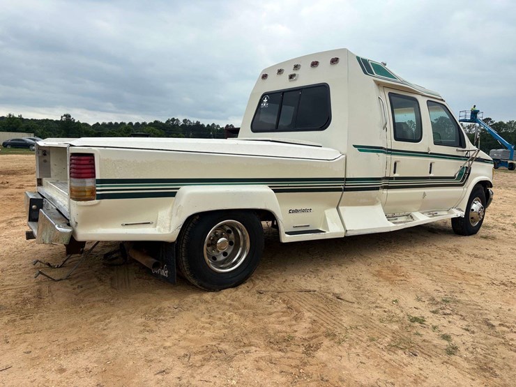 1992-ford-e350-image-3