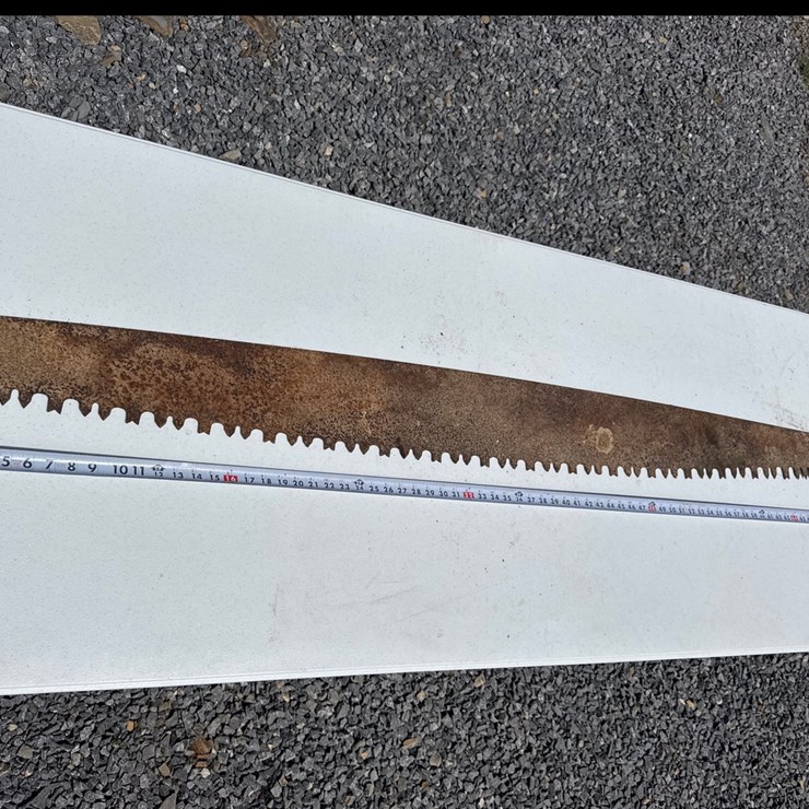 #543 • 6 foot crosscut saw