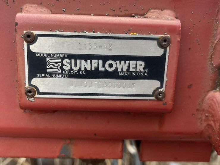 2000-sunflower-1433-32-image-11