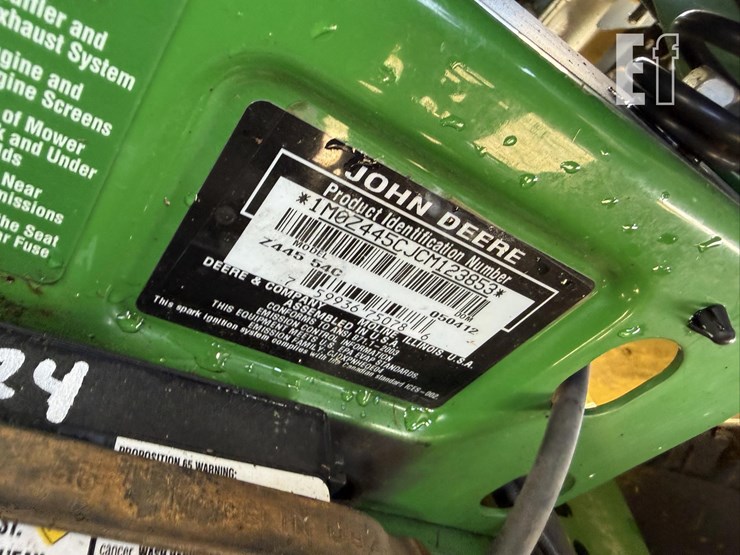 john-deere-z445-image-7