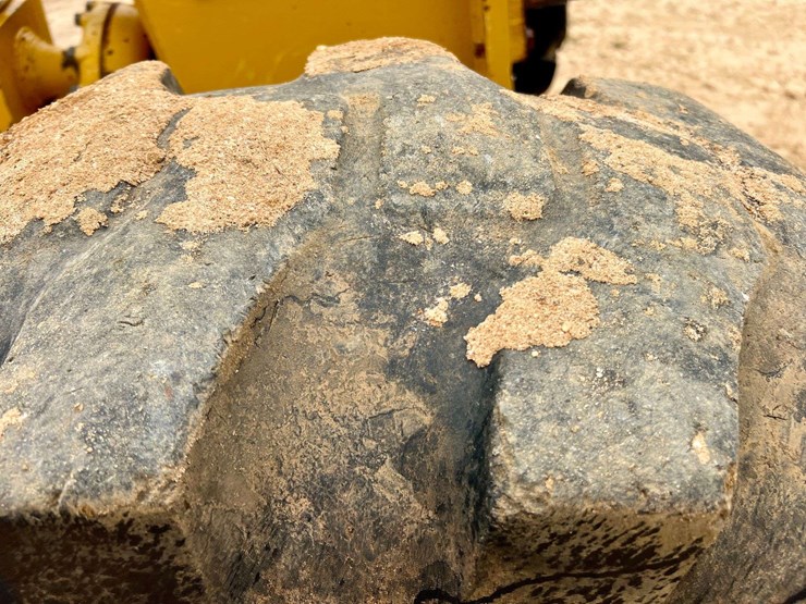 deere-670b-image-44
