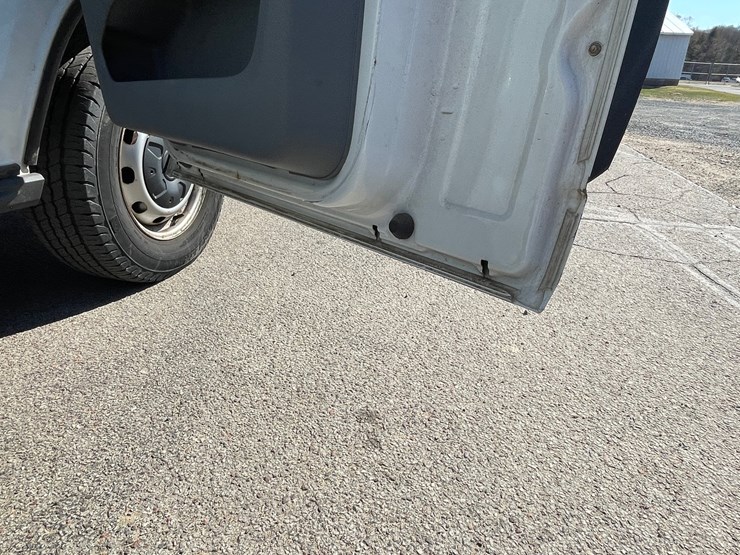 2016-ford-transit-image-19