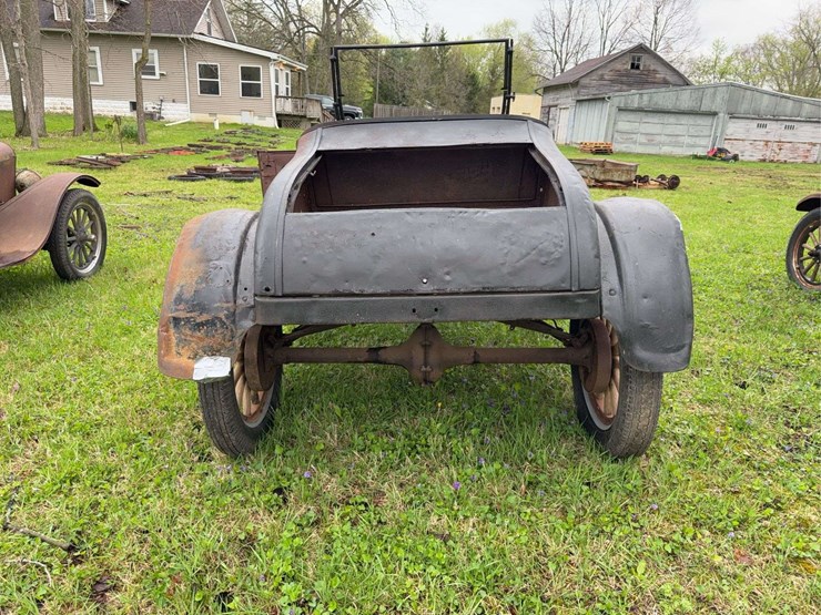 ford-model-t-image-3