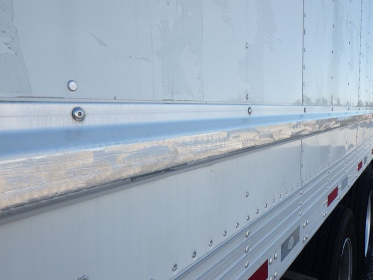 2019-utility-3000r-image-13