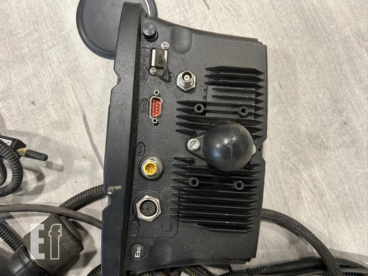 trimble-ez-steer-500-image-13