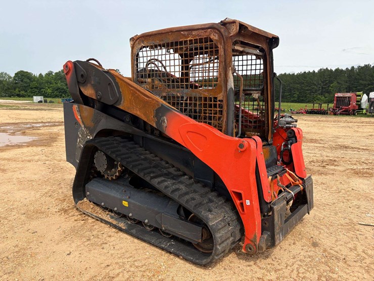 2024-kubota-svl97-2-image-4