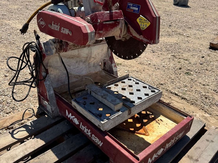 mk-diamond-14"-tile/brick-saw-model-2002-image-3