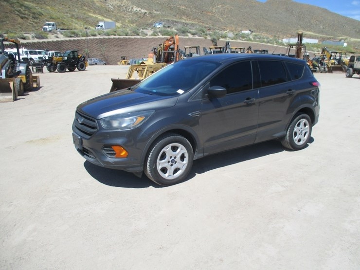 2018-ford-escape-image-1