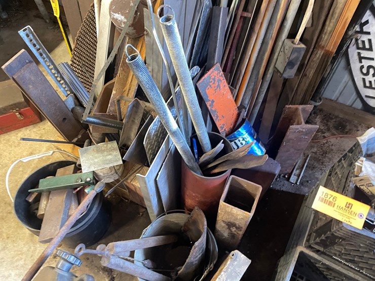 #1874-•-pile-of-scrap-metal-image-5