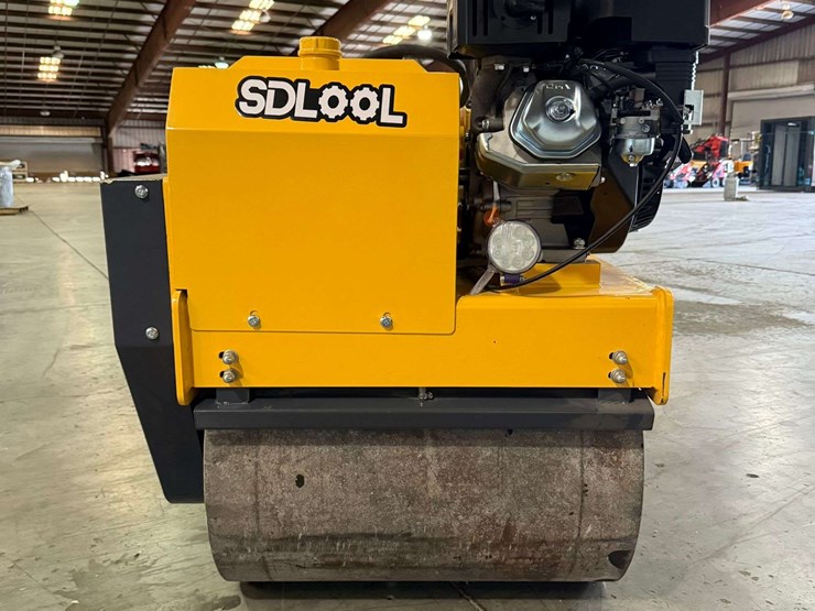 2026-sl850-vibratory-road-roller,-dual-drum-new-and-efficient-(new/unused)-image-11