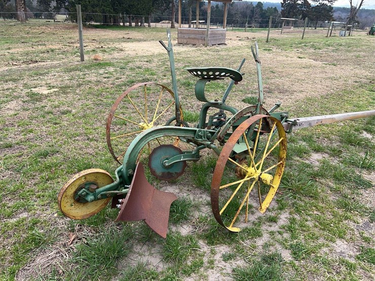 john-deere-one-bottom-plow-image-5