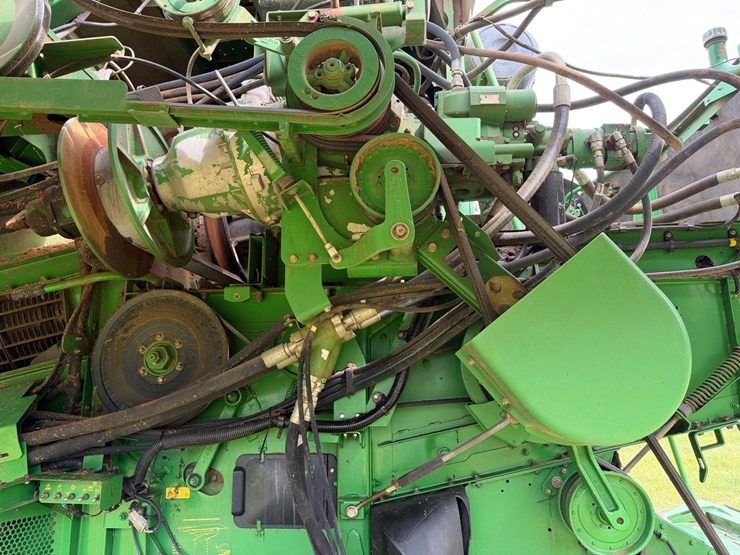 #524-•-2009-john-deere-9770s-combine-image-24