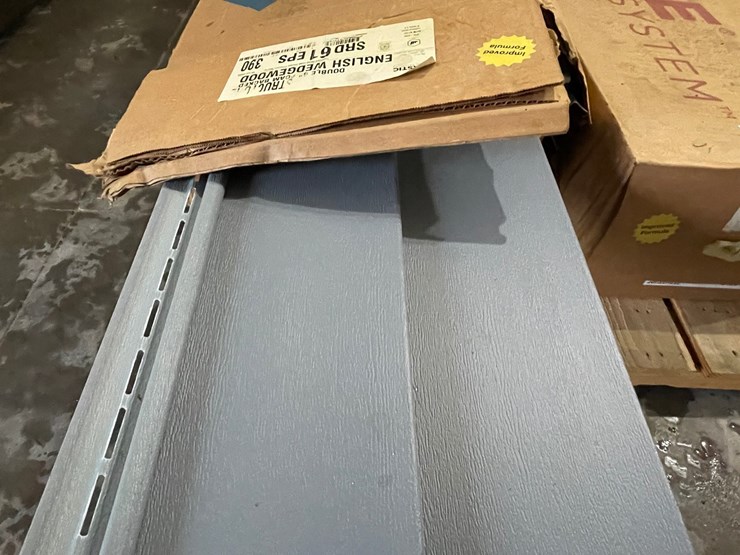 #3290-•-mastic-structure-d-6-insulated-siding-image-7