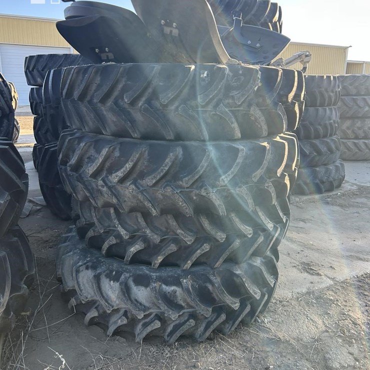 4-FIRESTONE IF380/80R38 TIRES