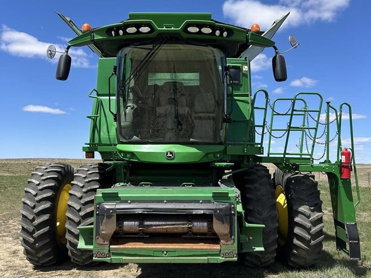2016-john-deere-s680-image-2