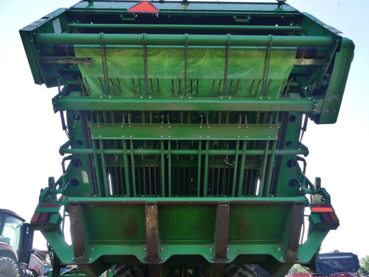2020-john-deere-cp690-image-10