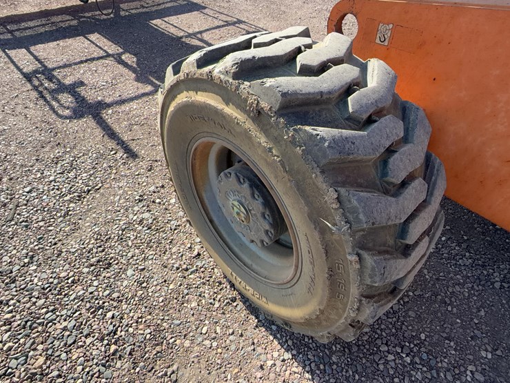 2000-jlg-600s-image-25