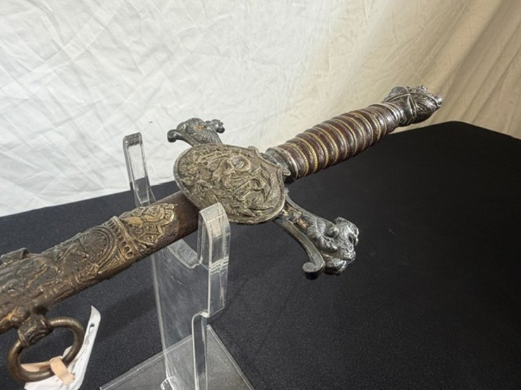 #36153-•-1800's-knights-of-pythias-fcb-victorian-ceremonial-sword-image-41