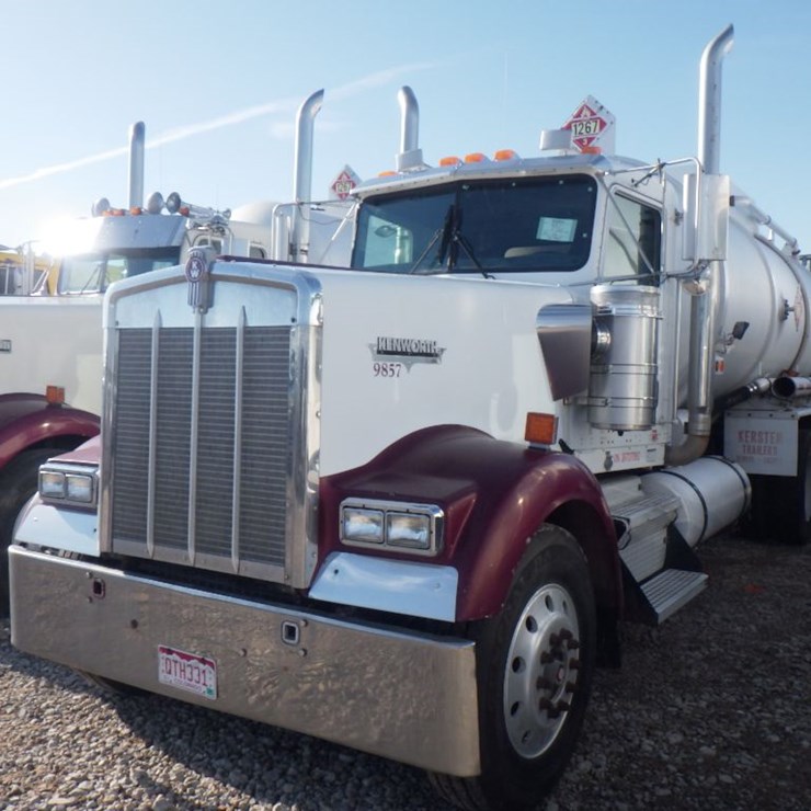2003 KENWORTH W900L