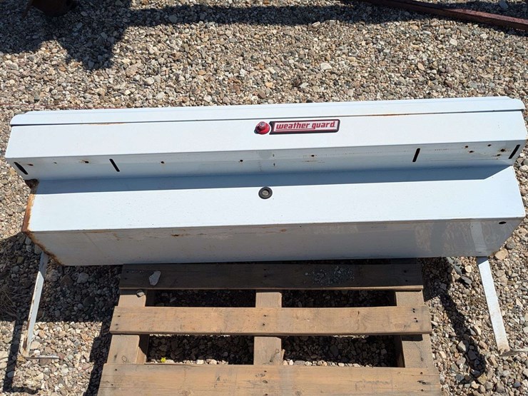 weather-guard-truck-toolbox-+-emergency-triangles-image-1