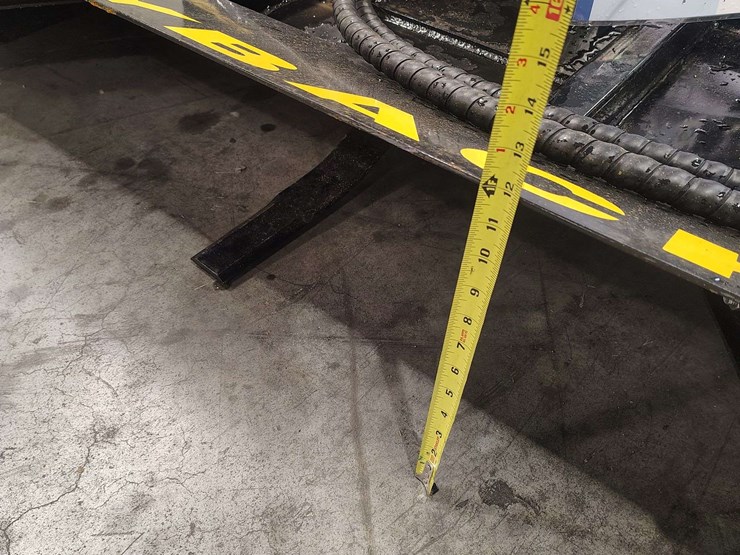2026-caterpillar-308-image-9