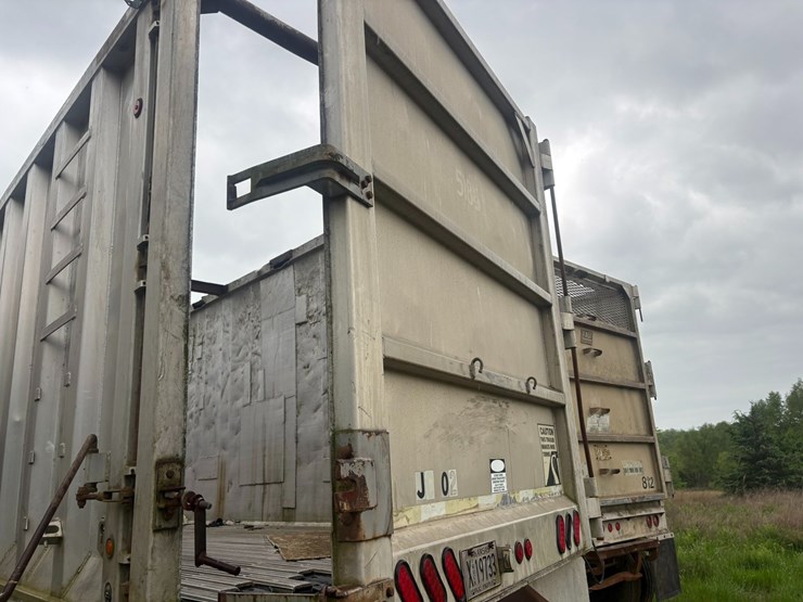 #23994-•-spec-tec-52'-t/a-aluminum-chip-trailer-vin:-159wa633195188065-image-22
