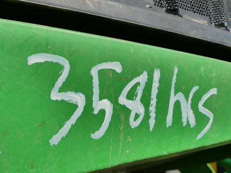 2015-john-deere-r4030-image-23