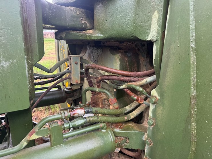#23990-•-inop-michigan-290-scraper-tractor-dozer-image-33