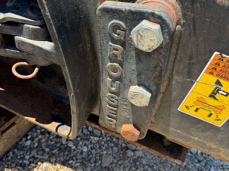 7'-grouse-heavy-duty-6-way-dozer-blade-image-9