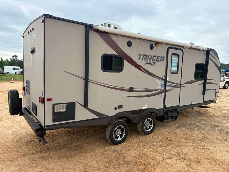 2014-forest-river-tracer-travel-trailer-image-3
