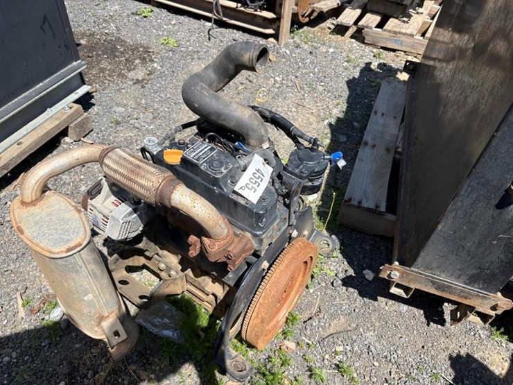 yamnar-3tnv82a-3-cylinder-diesel-engine-image-5