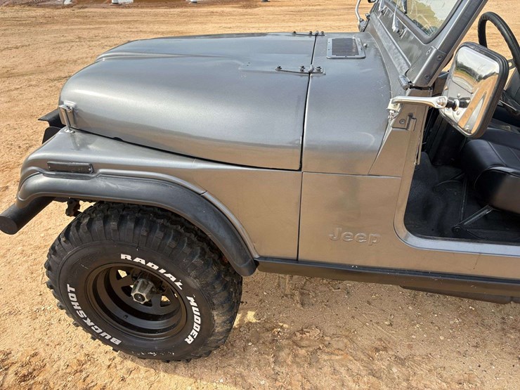 1979-jeep-cj7-2-door-w/-bikini-top-image-34