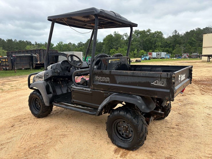 bobcat-2200-image-2