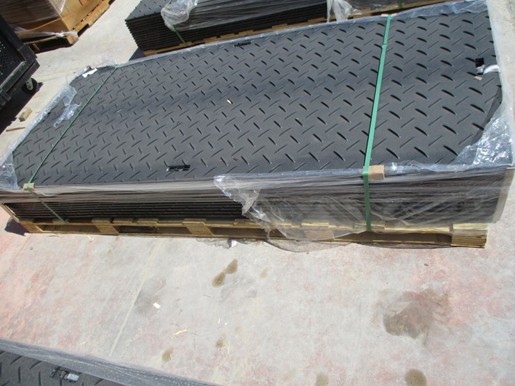 new-unused-42"-x-95"-x-1/2"-hd-rubber-floor-mats,-image-2