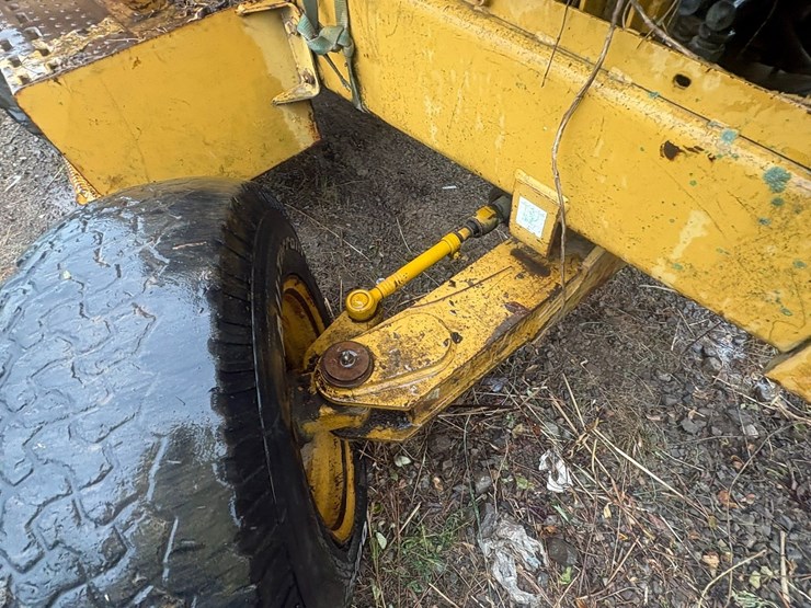 caterpillar-416b-image-61