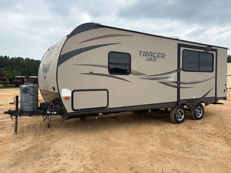 2014-forest-river-tracer-travel-trailer-image-1