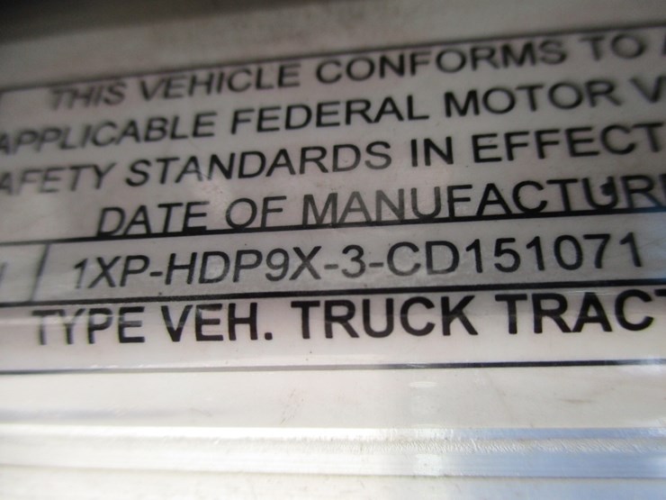 2012-peterbilt-386-image-24