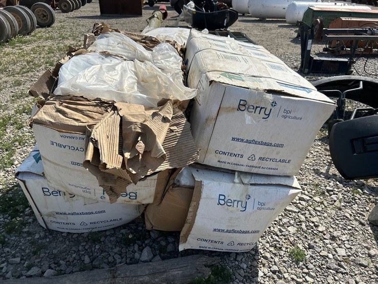 #41943-•-(4)-boxes-agflex-grain-bags-inv#-41943-image-2