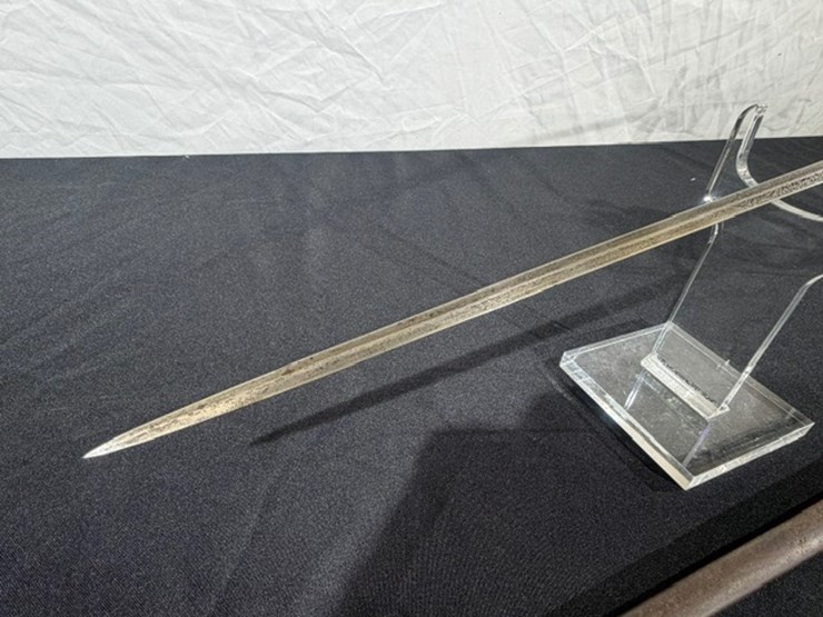 #36150-•-civil-war-sword-m1860-staff-and-field-officer-sword-image-3