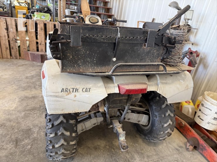 arctic-cat-700-image-3