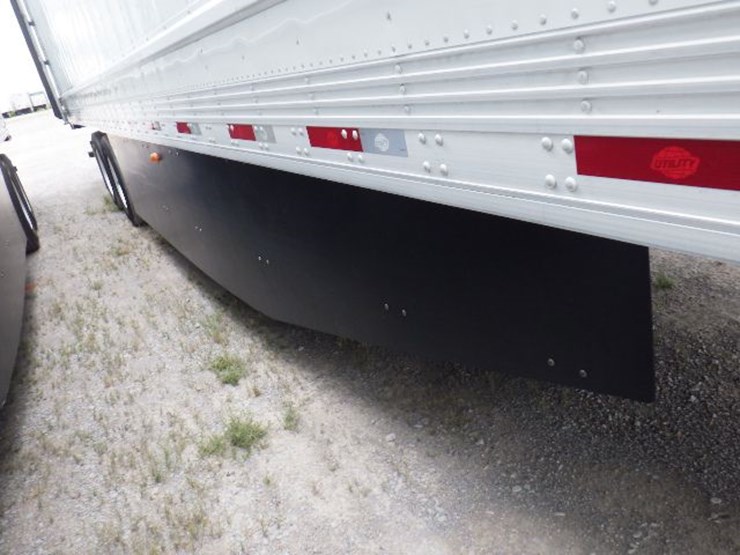 2019-utility-3000r-image-5
