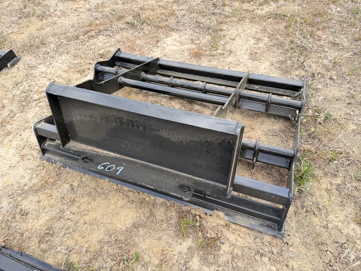 #609-•-mini-skid-steer-land-leveler-image-2